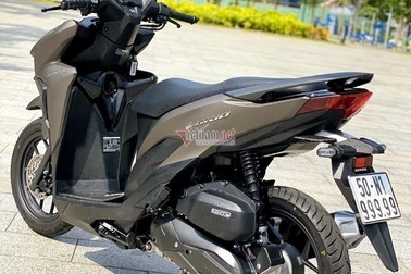 Trúng biển ngũ quý 9, Honda Vario đội giá gần 900 triệu đồng