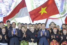 Chủ tịch nước Võ Văn Thưởng và Tổng thống Indonesia xem trình diễn võ thuật