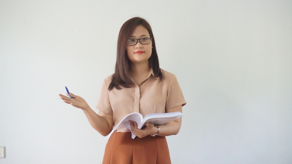 Hà Ánh Phượng: Cô giáo người Mường đưa trẻ bay đến 46 nước - 4 Hà Ánh Phượng: Cô giáo người Mường đưa trẻ bay đến 46 nước - 4
