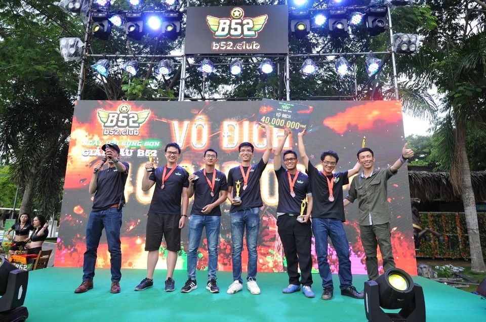 MC Liêu Hà Trinh, Vĩnh Phú và hơn 30 streamer tham gia ngày hội bắn súng sơn - 3 MC Liêu Hà Trinh, Vĩnh Phú và hơn 30 streamer tham gia ngày hội bắn súng sơn - 3