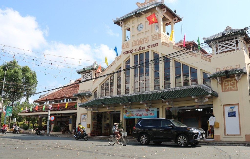Chợ 29 Tết, mua nhanh, bán lẹ, hối hả đưa xuân về nhà - 10 Chợ 29 Tết, mua nhanh, bán lẹ, hối hả đưa xuân về nhà - 10