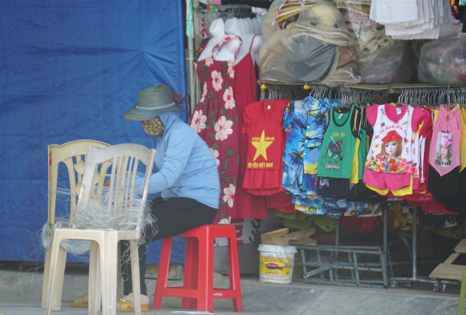 Thành phố biển Sầm Sơn ngủ đông ngay những ngày đầu hè - 15 Thành phố biển Sầm Sơn ngủ đông ngay những ngày đầu hè - 15