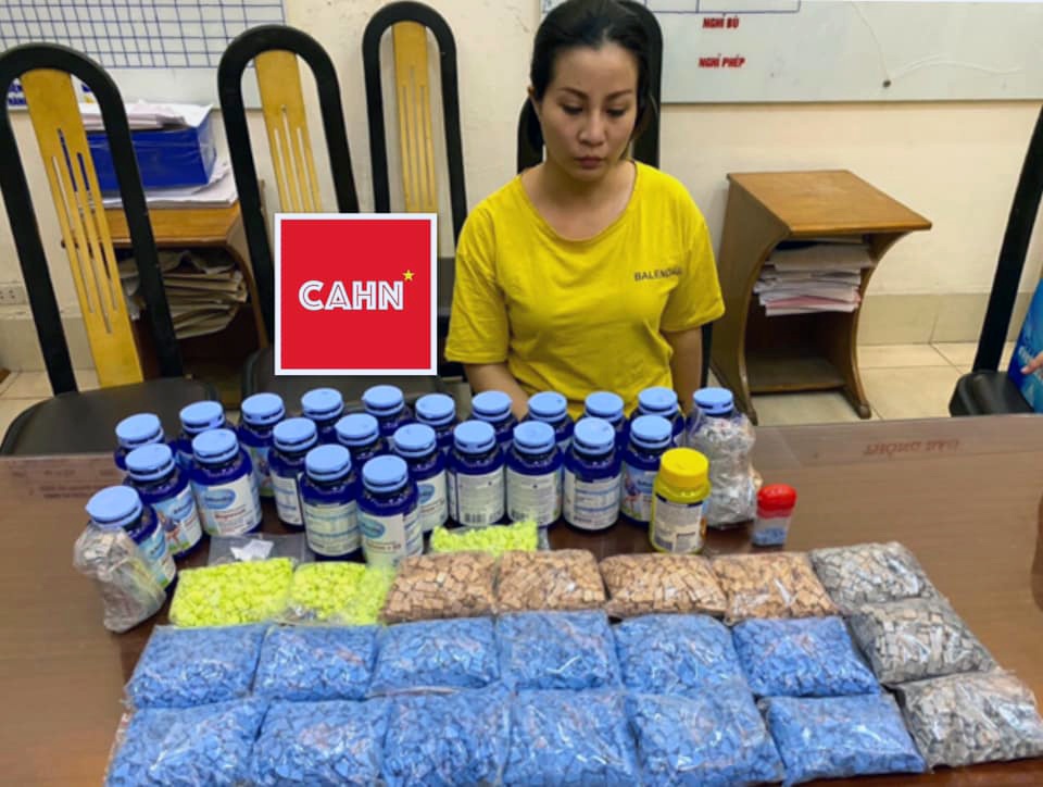 Hà Nội: Nữ quái giấu gần 11.000 viên ma túy tổng hợp trong nhà - 1 Hà Nội: Nữ quái giấu gần 11.000 viên ma túy tổng hợp trong nhà - 1