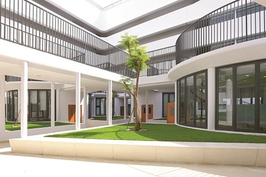 Độc đáo ngôi trường có 4.500m2 mảng xanh