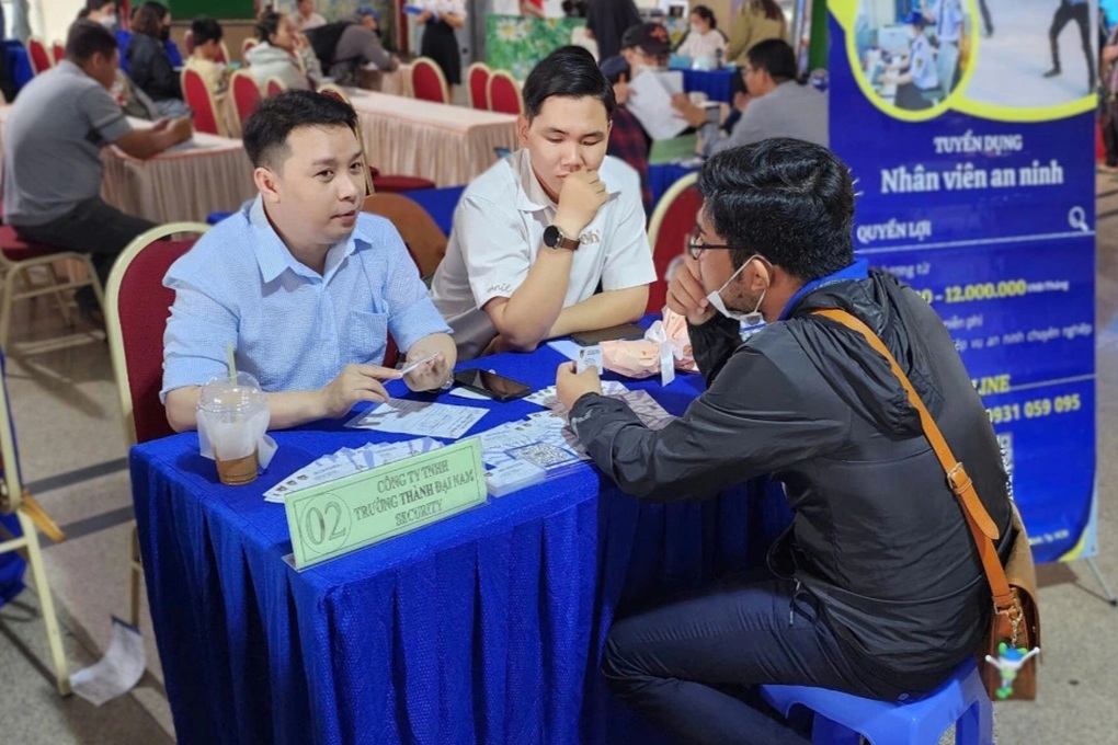 Những ngành nghề tuyển nhiều nhân công nhất TPHCM - 1