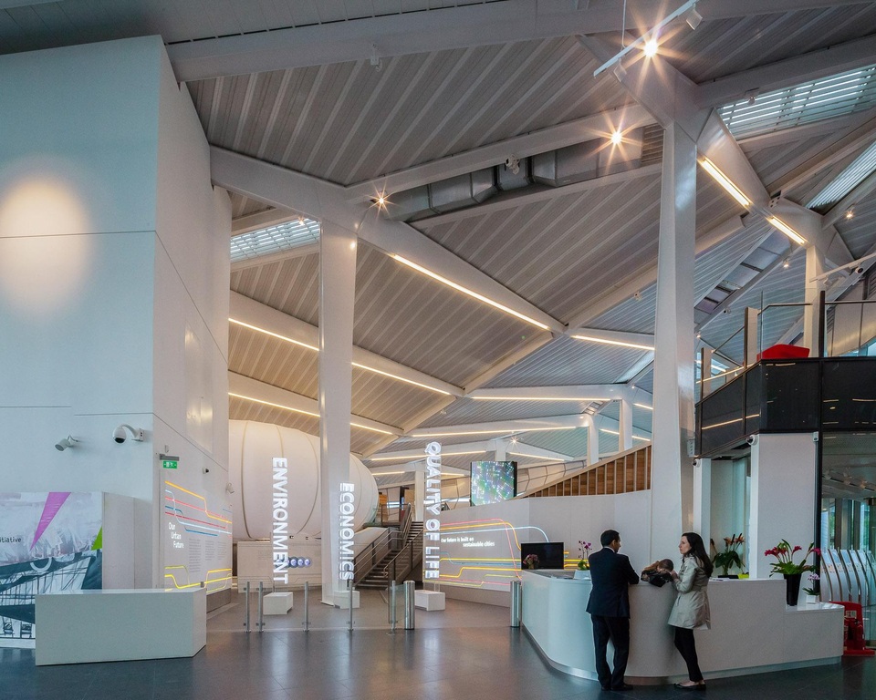 Ấn tượng tòa nhà dùng điện mặt trời, gom nước mưa biến thành nước uống - 5