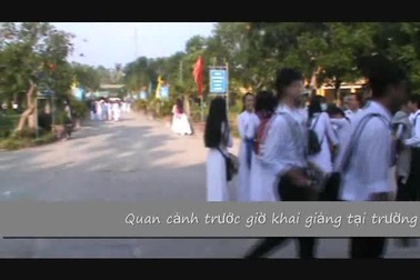 Lễ khai giảng tại trường THPT Hồng Ngự 1