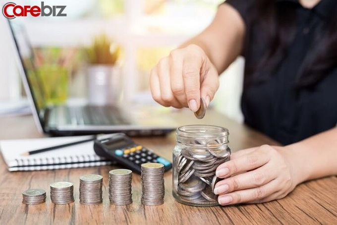 Người tiết kiệm và không tiết kiệm, cuộc sống về già khác nhau ra sao? Hai người đã về hưu sẽ cho bạn đáp án - Ảnh 3. Người tiết kiệm và không tiết kiệm, cuộc sống về già khác nhau ra sao? Hai người đã về hưu sẽ cho bạn đáp án - Ảnh 3.