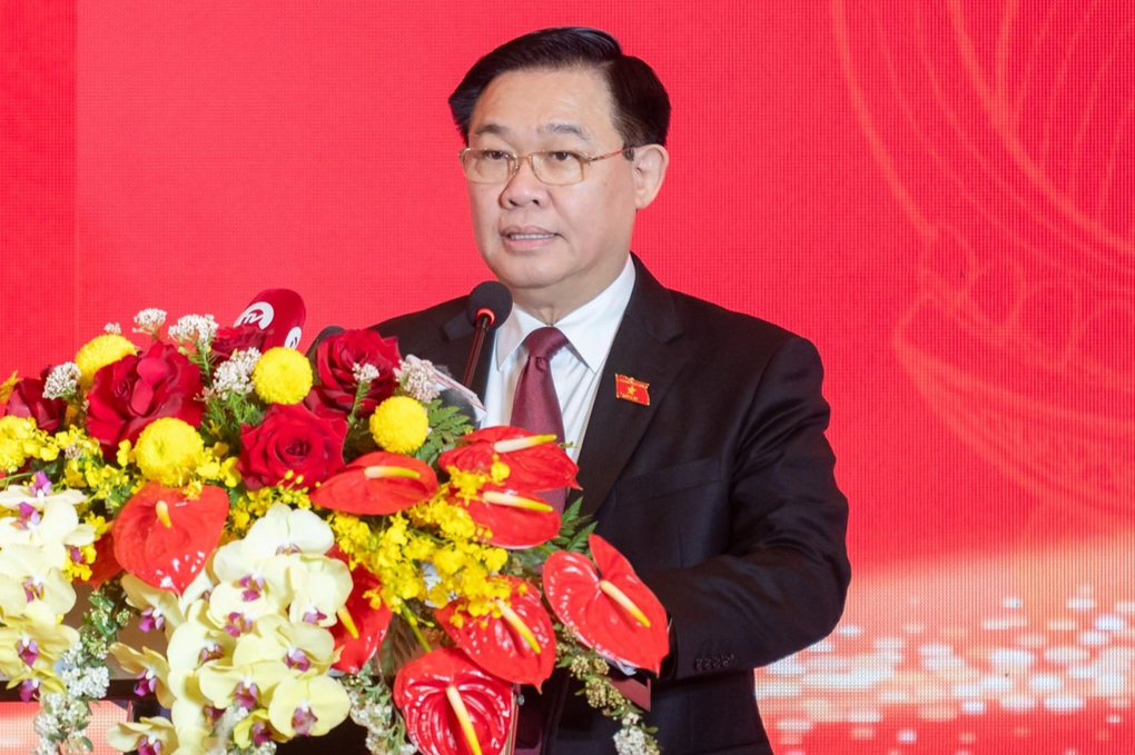 Những con số kỷ lục, HĐND họp chuyên đề và đột xuất nhiều hơn thường kỳ - 1 Những con số kỷ lục, HĐND họp chuyên đề và đột xuất nhiều hơn thường kỳ - 1