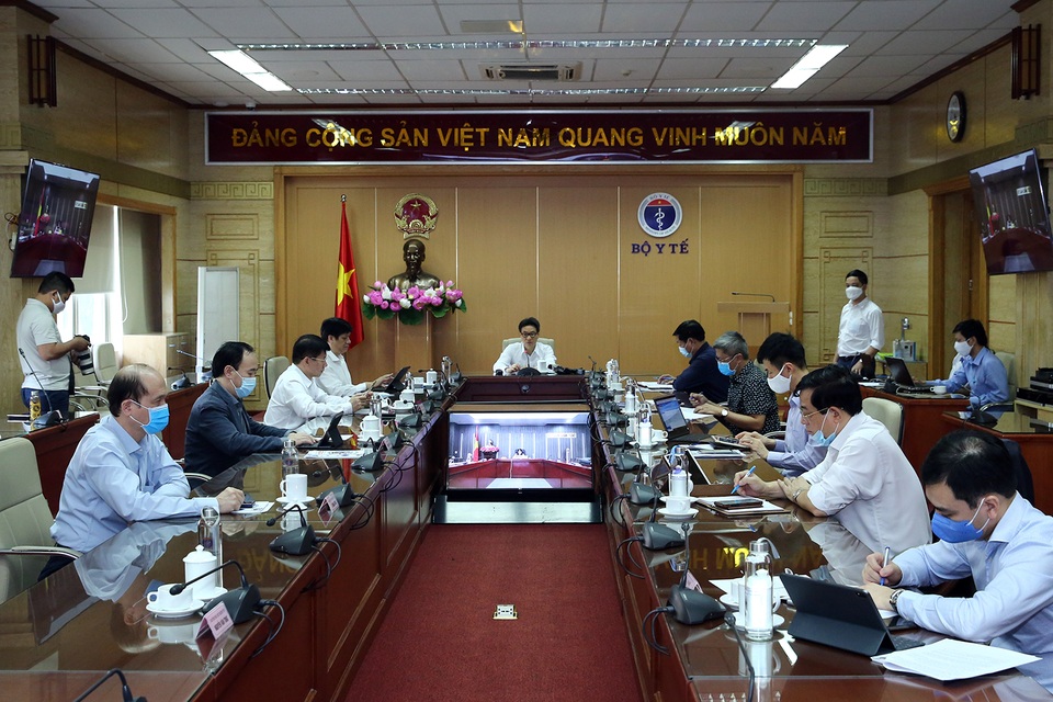 Sau nghỉ lễ, đưa cuộc sống trở lại bình thường, sống chung với Covid-19 - 1 Sau nghỉ lễ, đưa cuộc sống trở lại bình thường, sống chung với Covid-19 - 1