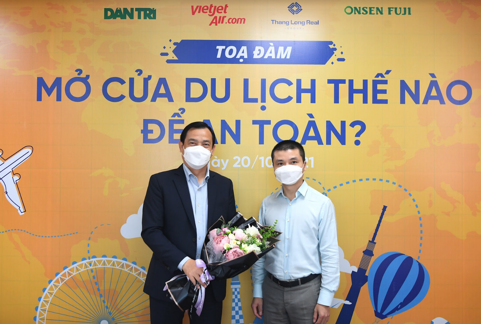 Mở cửa du lịch, không thể tiếp tục trì hoãn - 1 Mở cửa du lịch, không thể tiếp tục trì hoãn - 1