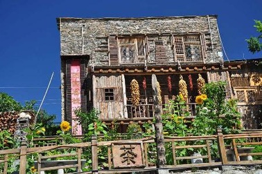 Thăm “Lâu đài Phương đông bí ẩn” tại Trung Quốc 