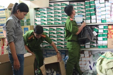 Phát hiện cơ sở bán trang thiết bị y tế không rõ nguồn gốc, xuất xứ