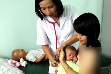 Khánh Hòa: Nuôi dưỡng thành công bé sinh non nặng 850gr