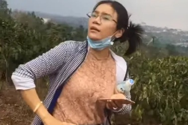 Khiển trách Trưởng phòng TN-MT xưng mày tao với dân