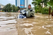 Hà Nội còn 13 điểm ngập úng