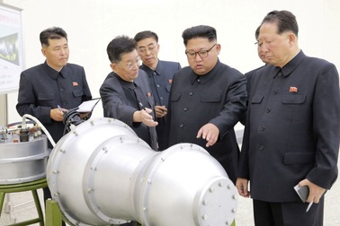 Chuyên gia: Mỹ đối mặt nguy cơ khủng khiếp từ vũ khí xung điện từ Triều Tiên