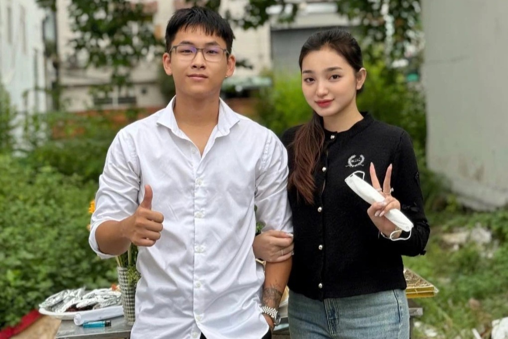 Cô dâu ở Hậu Giang bất ngờ nổi tiếng sau đám cưới có của hồi môn 10 tỷ đồng - 3 Cô dâu ở Hậu Giang bất ngờ nổi tiếng sau đám cưới có của hồi môn 10 tỷ đồng - 3