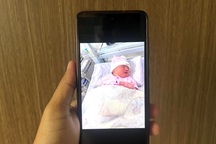 Hai trẻ sơ sinh bị bỏ rơi ở vùng ven TPHCM