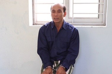 Chặn đường dì ruột cướp tài sản