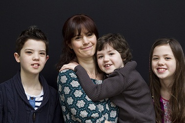 Bệnh di truyền bí ẩn ở bé trai 8 tuổi