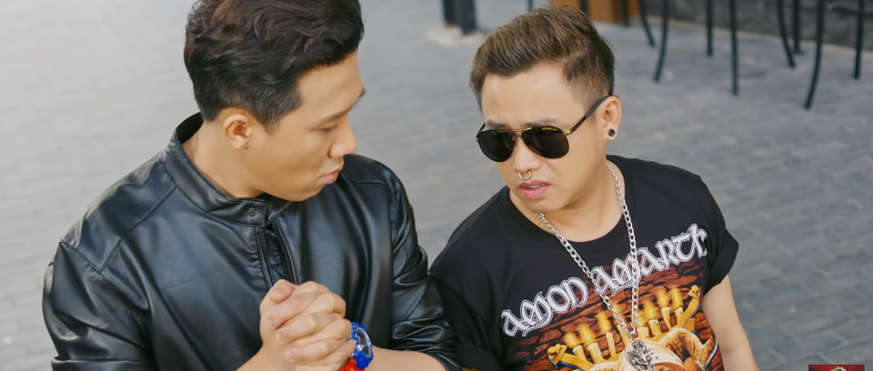 Hé lộ trợ thủ bất ngờ của Trấn Thành trong Đặc Vụ Thời Gian - 2 Hé lộ trợ thủ bất ngờ của Trấn Thành trong Đặc Vụ Thời Gian - 2