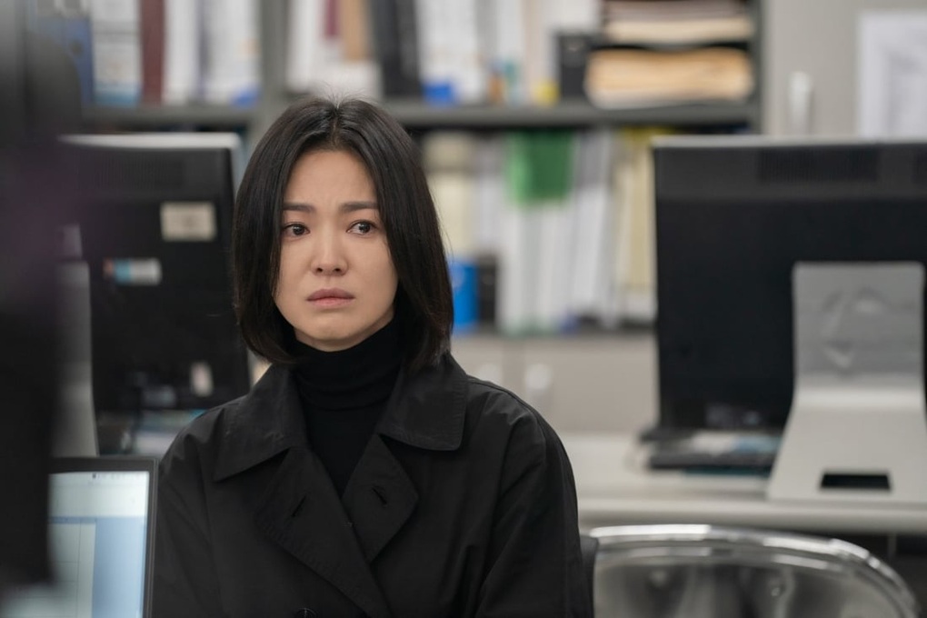 Vừa tái sinh nhờ The Glory, Song Hye Kyo rục rịch cho cuộc phiêu lưu mới - 2 Vừa tái sinh nhờ The Glory, Song Hye Kyo rục rịch cho cuộc phiêu lưu mới - 2