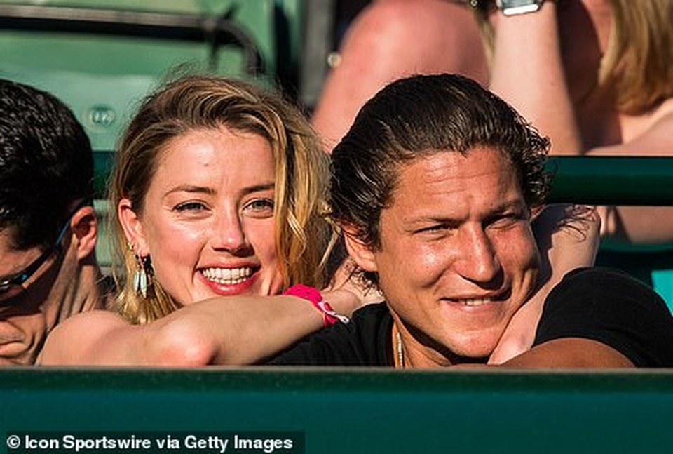 Irina Shayk hò hẹn bồ cũ của Heidi Klum? - 6 Irina Shayk hò hẹn bồ cũ của Heidi Klum? - 6