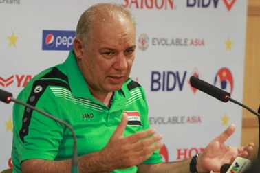 HLV đội tuyển Iraq bất ngờ từ chức