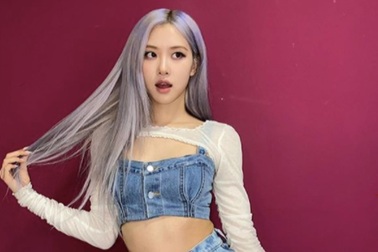 Rosé (BlackPink) mắc Covid-19