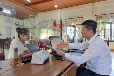 Ngày đầu vận hành thí điểm xã, phường mới: Dữ liệu, thủ tục thông suốt