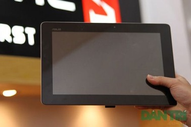 Máy tính bảng mạnh nhất thế giới về VN với giá 17,5 triệu đồng