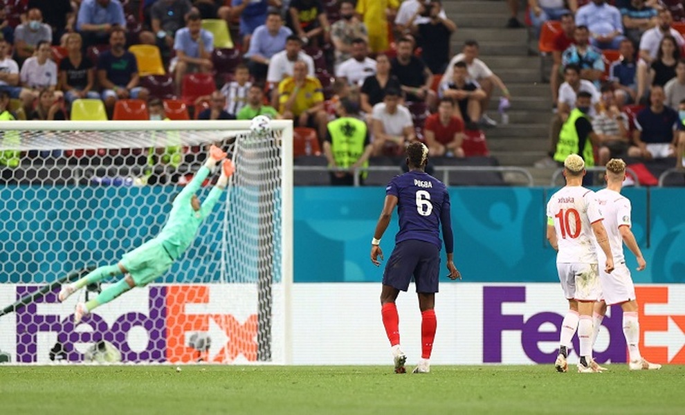 Nỗi đau xé lòng của Mbappe khi hóa tội đồ khiến Pháp bị loại ở Euro 2020 - 8 Nỗi đau xé lòng của Mbappe khi hóa tội đồ khiến Pháp bị loại ở Euro 2020 - 8