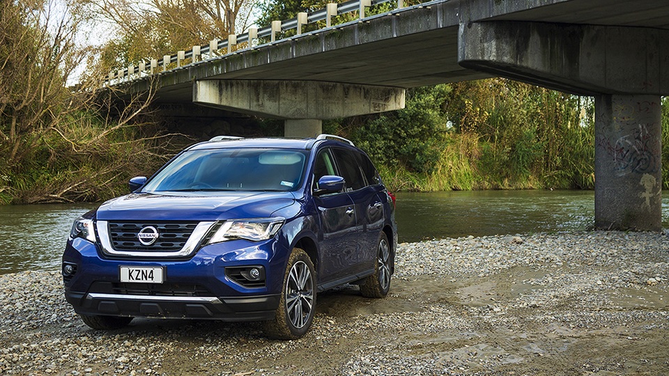Nissan triệu hồi xe toàn cầu vì nguy cơ cháy - 1 Nissan triệu hồi xe toàn cầu vì nguy cơ cháy - 1