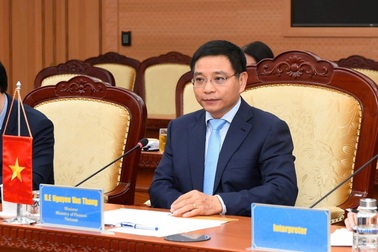 Bộ trưởng Bộ Tài chính làm việc với Đại sứ Mỹ