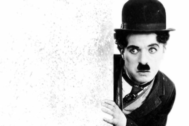 Sự “ngoan cố” đã giúp “vua hề” Charlie Chaplin thành công
