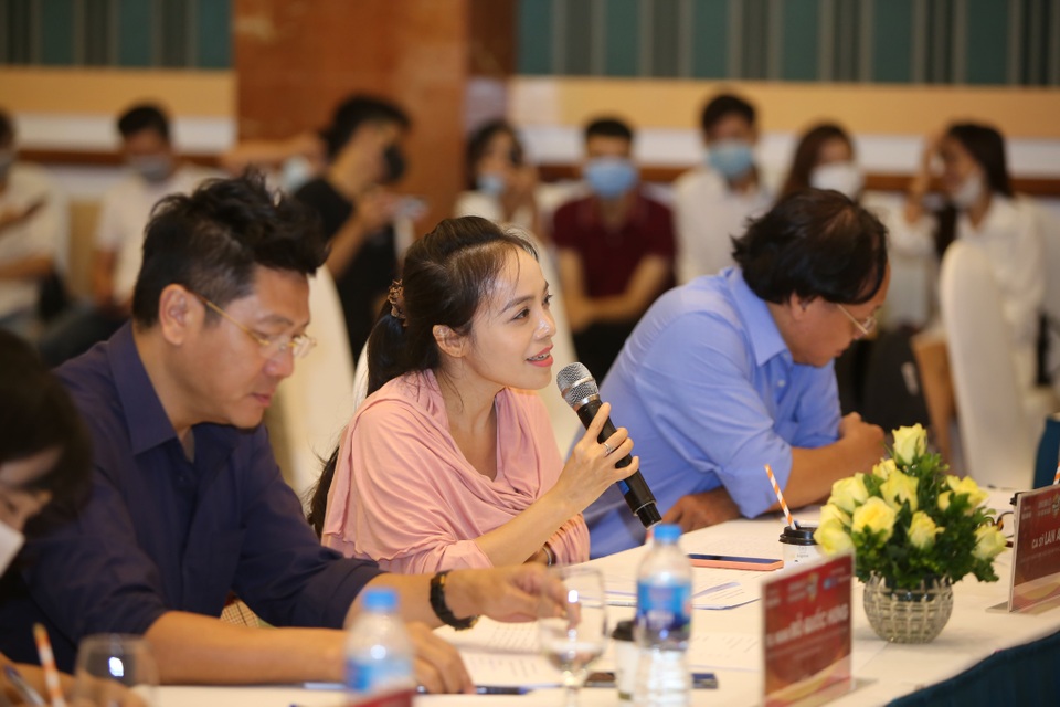 Lộ diện nhiều giọng ca đặc biệt ở bán kết phía Bắc “Tiếng hát Công nhân” - 2 Lộ diện nhiều giọng ca đặc biệt ở bán kết phía Bắc “Tiếng hát Công nhân” - 2