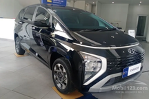 Hyundai Stargazer có bản 2023: Thêm phanh đĩa sau và phanh tay điện tử