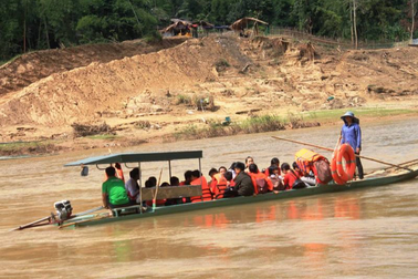 Thanh Hóa: Chi hàng chục tỷ đồng hỗ trợ học sinh