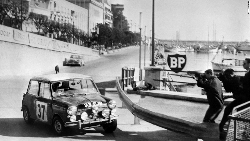 Những nét nổi bật của MINI trên chặng đường 60 năm - 1