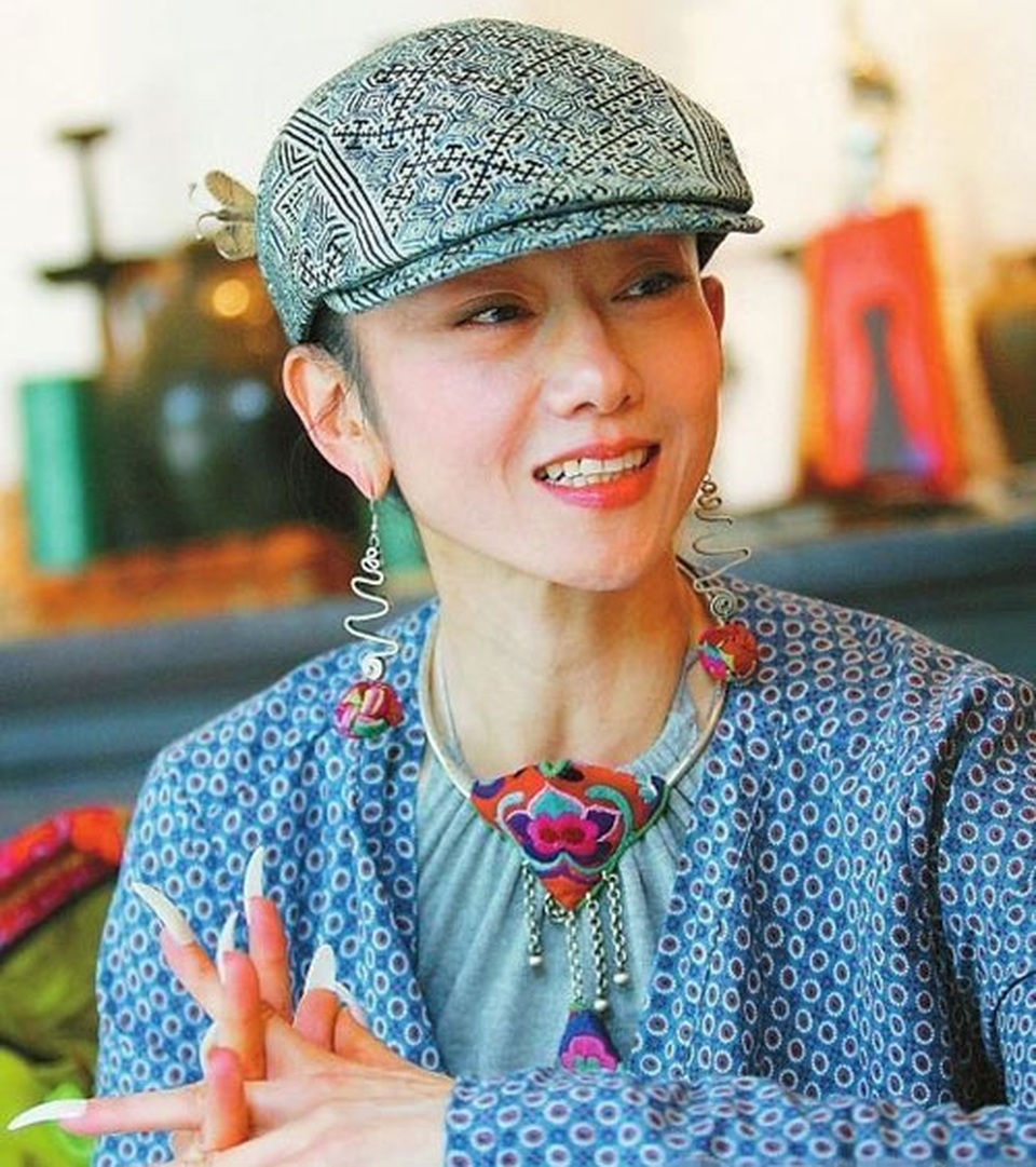Nữ nghệ sĩ 20 năm không ăn cơm để giữ dáng, không sinh nở để làm nghệ thuật - 8 Nữ nghệ sĩ 20 năm không ăn cơm để giữ dáng, không sinh nở để làm nghệ thuật - 8