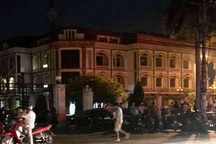 Cán bộ huyện tử vong tại phòng làm việc với vết thương trên cổ