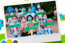 Cùng chung tay tiếp sức cho học sinh vùng lũ đến trường