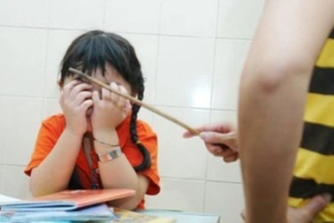 "Nhiều người tin nhờ đòn roi, mắng mỏ của thầy cô mà nên người"
