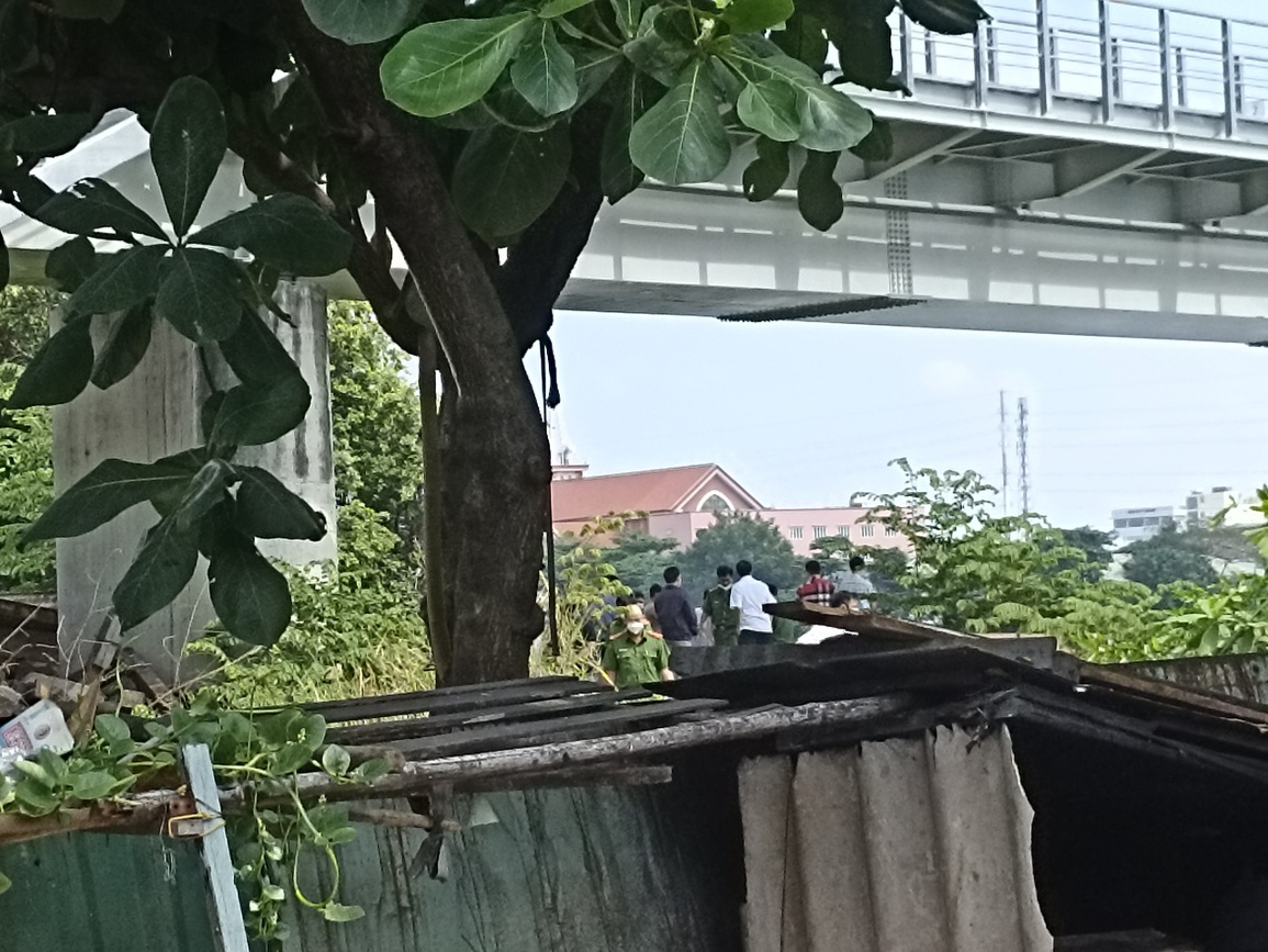 Thi thể trôi trên sông Sài Gòn là nam sinh mất tích bí ẩn nhiều ngày qua - 3 Thi thể trôi trên sông Sài Gòn là nam sinh mất tích bí ẩn nhiều ngày qua - 3