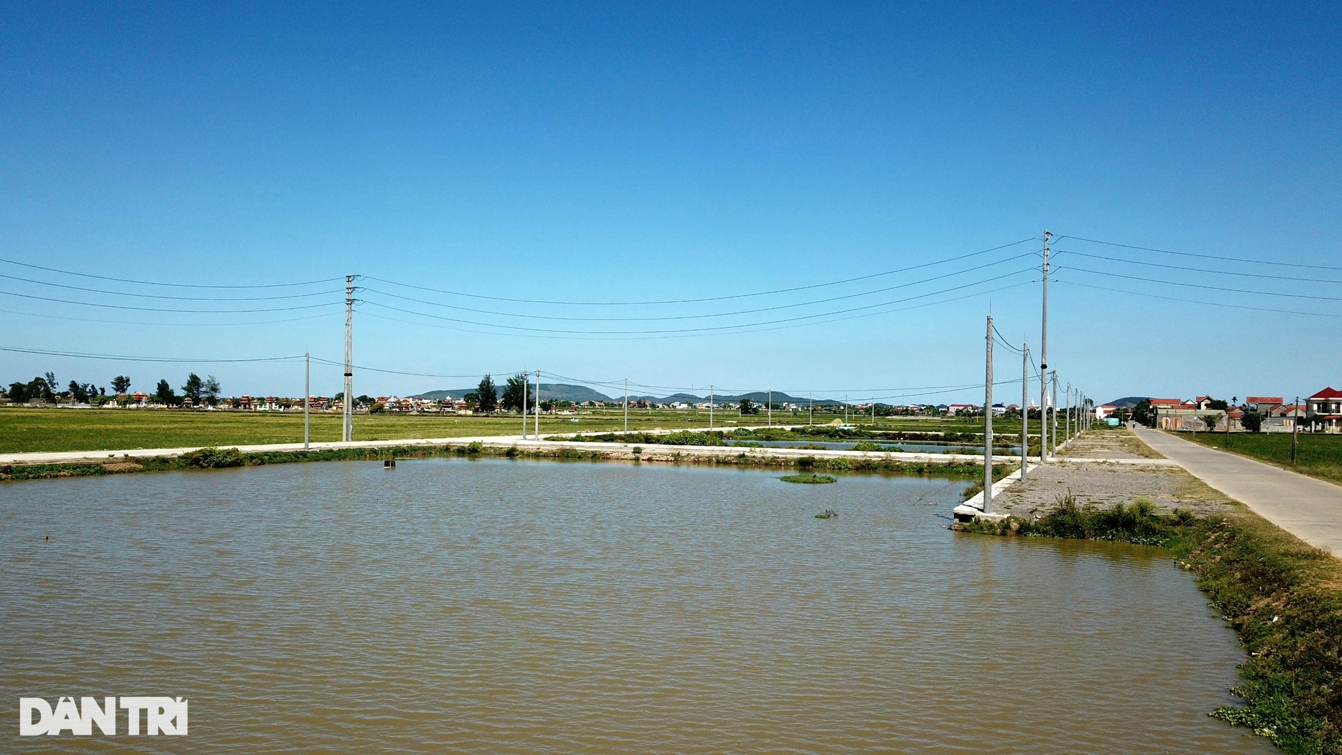 Cận cảnh khu vực em trai phó chủ tịch huyện trúng đấu giá 23 lô đất - 2