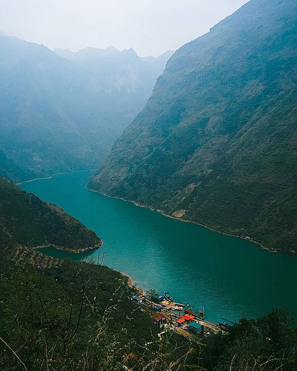 Lên Mã Pí Lèng chèo thuyền kayak, ngắm dòng sông Nho Quế thơ mộng - 3 Lên Mã Pí Lèng chèo thuyền kayak, ngắm dòng sông Nho Quế thơ mộng - 3