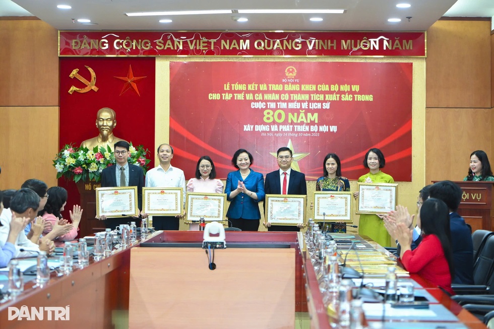 Cảm xúc rưng rưng, niềm tự hào là người Nội vụ luôn vẹn nguyên trong tôi - 7