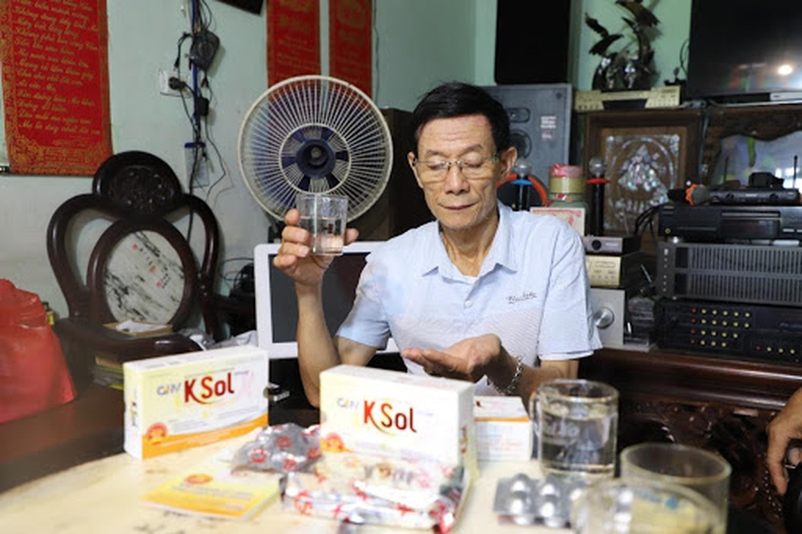 Giọng hát của người đàn ông sau hành trình chiến thắng ung thư vòm họng - 5 Giọng hát của người đàn ông sau hành trình chiến thắng ung thư vòm họng - 5