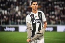 Bị tố hiếp dâm phụ nữ, C.Ronaldo lập tức đi kiện minh oan
